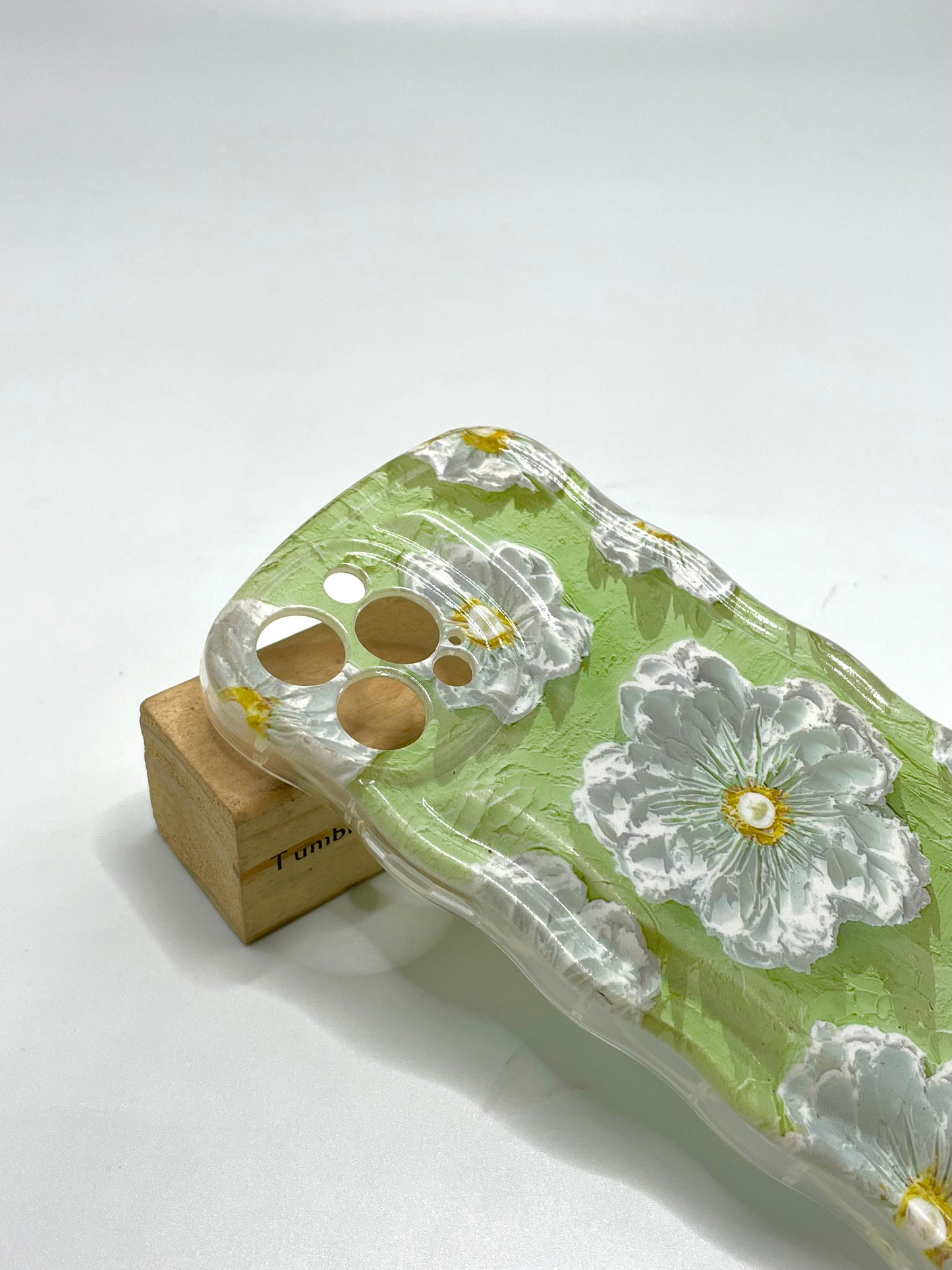 iPhone 12 pro Green Oil Painting Case with Suitable Lanyard