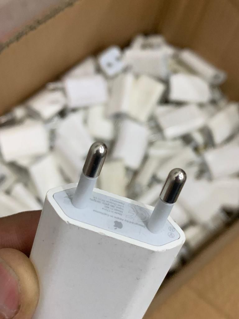 iPhone 5W Adapter Preloved