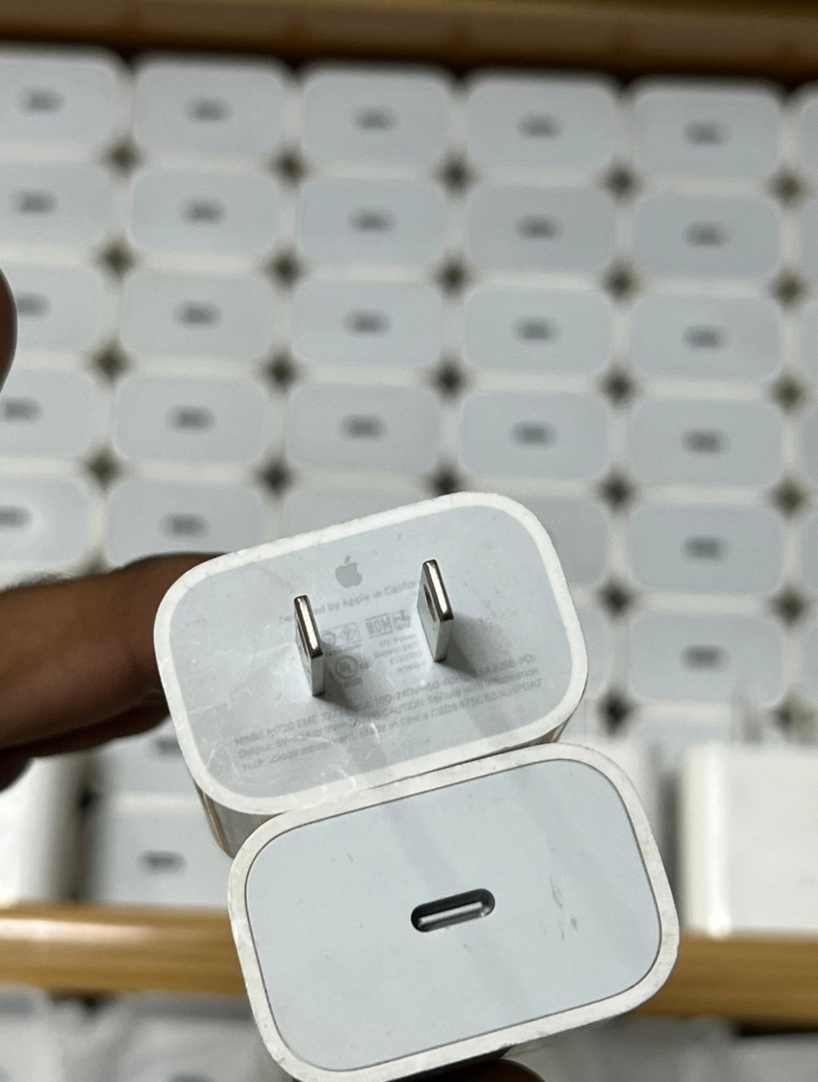 iPhone 20W USB-C Adapter Preloved